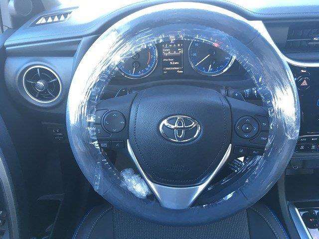 2017 Toyota Corolla SE 4dr Sedan CVT
